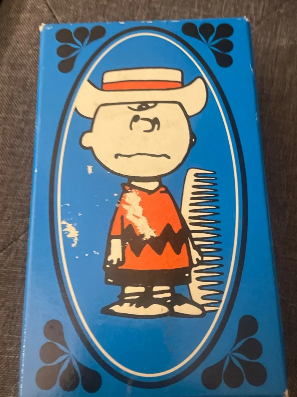 Peanuts Charlie Brown Comb & Brush Set AVON vintage 1971 Plastic New in box